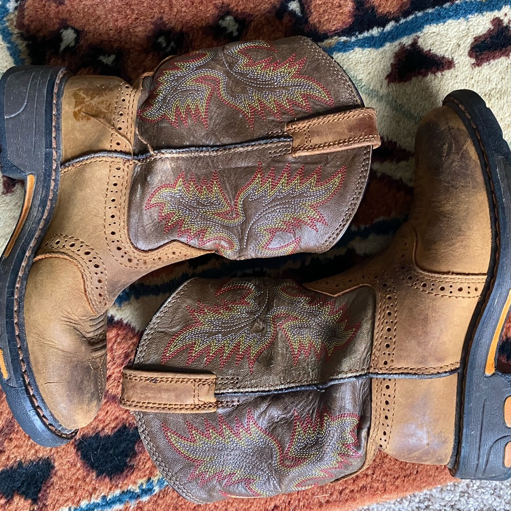 KIDS Ariat Leather Workboots with Rubber Sole / Kids Size US 12.5